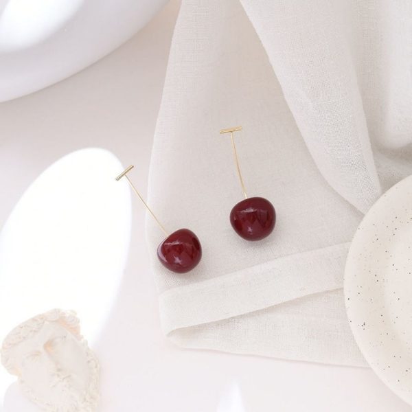 🍒 Pendientes Grandes de Cereza en Resina – Divertidos, Coloridos y con Estilo - Imagen 2