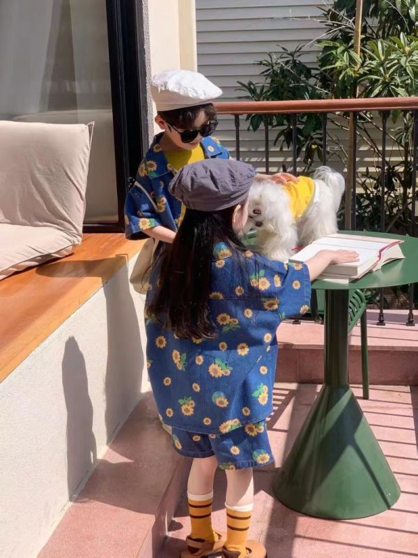 🌻 Conjunto Vaquero con Girasoles para Niño y Niña - Imagen 2