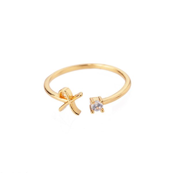 Anillo Ajustable en Cobre con Perla e Inicial Creativa – Oro y Plata - Imagen 6