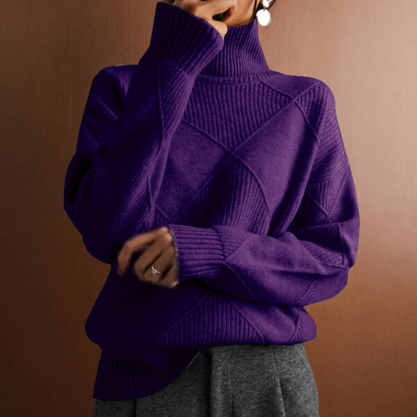 Suéter Holgado de Mujer tipo Pull Over – Cuello Alto y Diseño de Rombos - Imagen 9